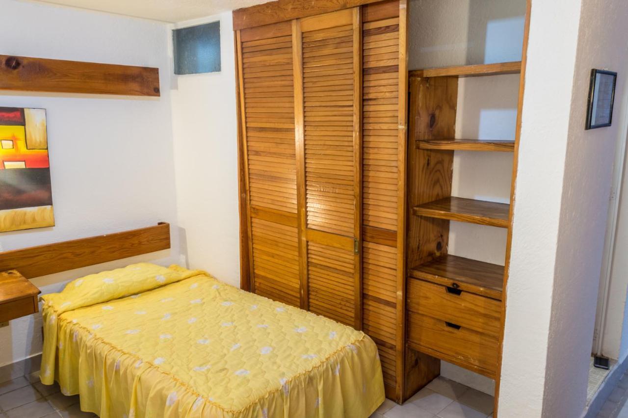Meson La Casa De Cuernavaca Hotel ภายนอก รูปภาพ