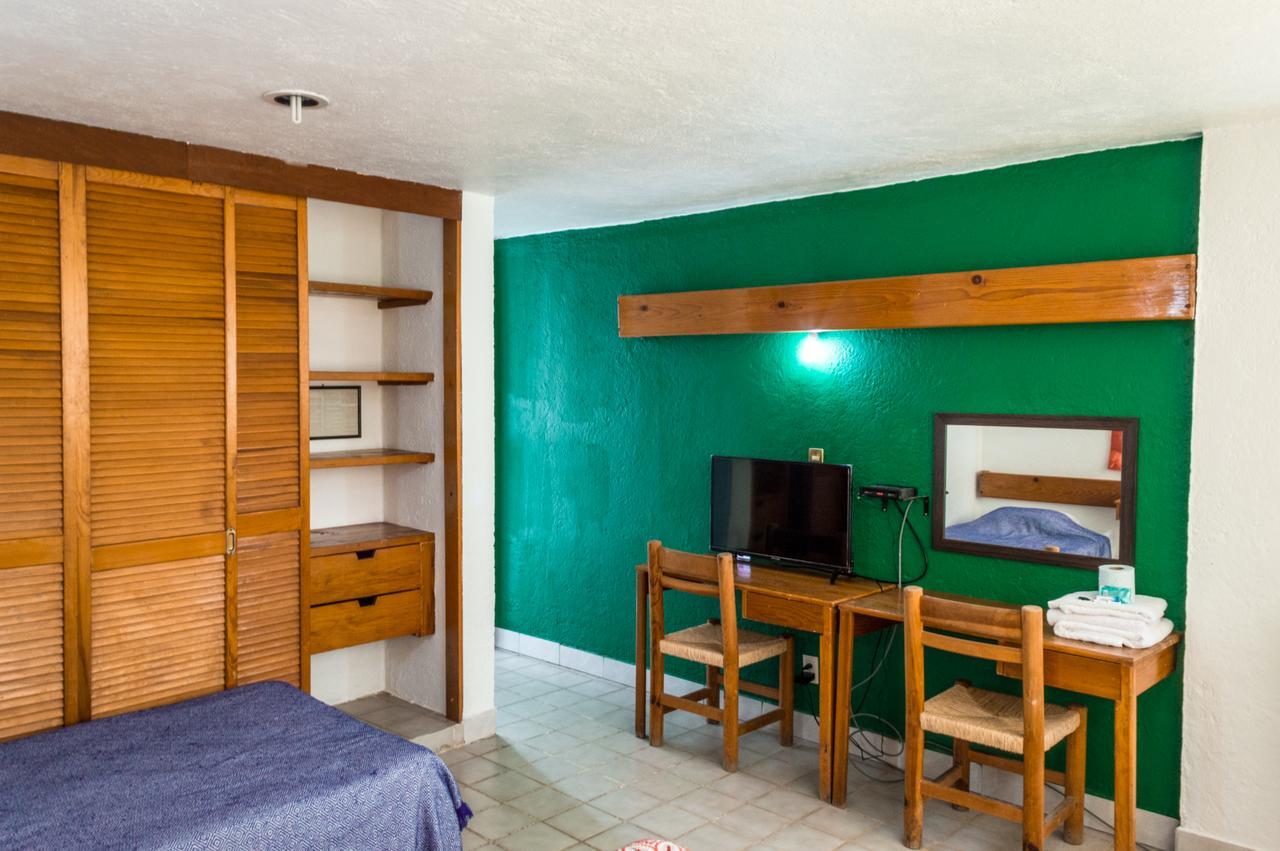 Meson La Casa De Cuernavaca Hotel ภายนอก รูปภาพ
